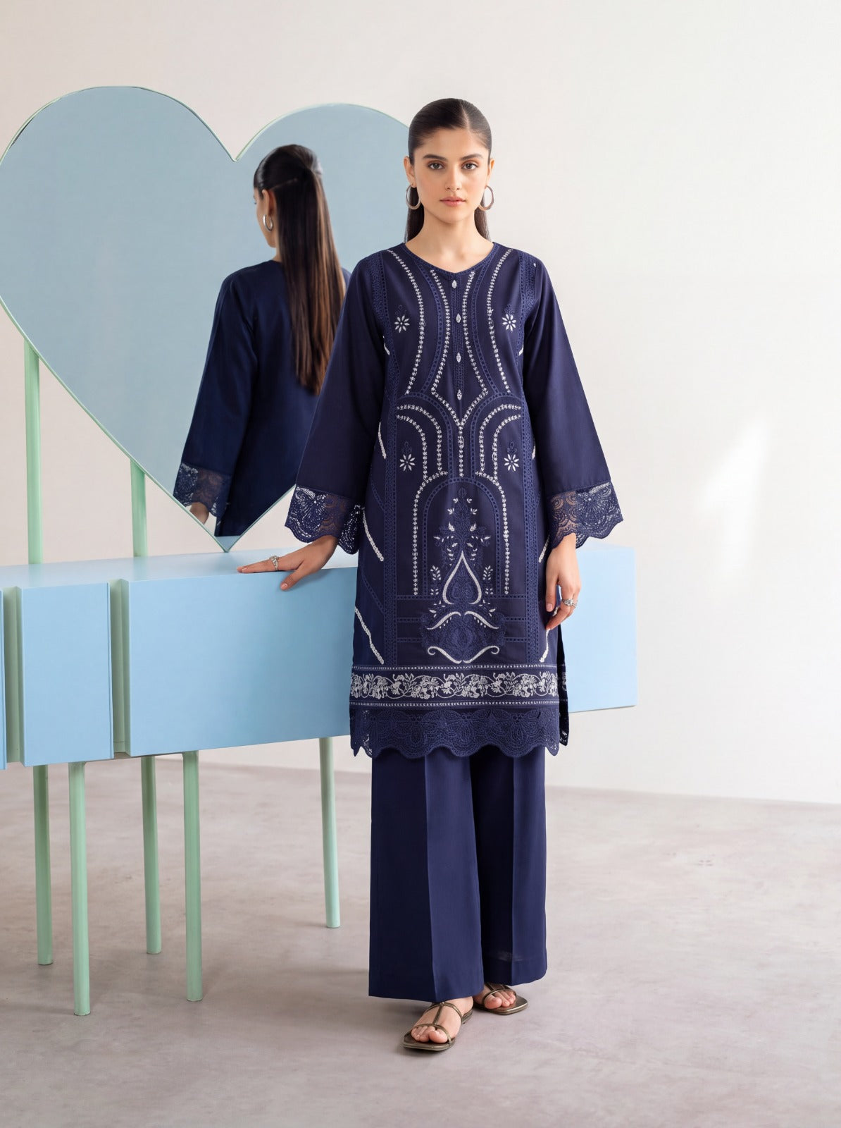D13-Navy Blue